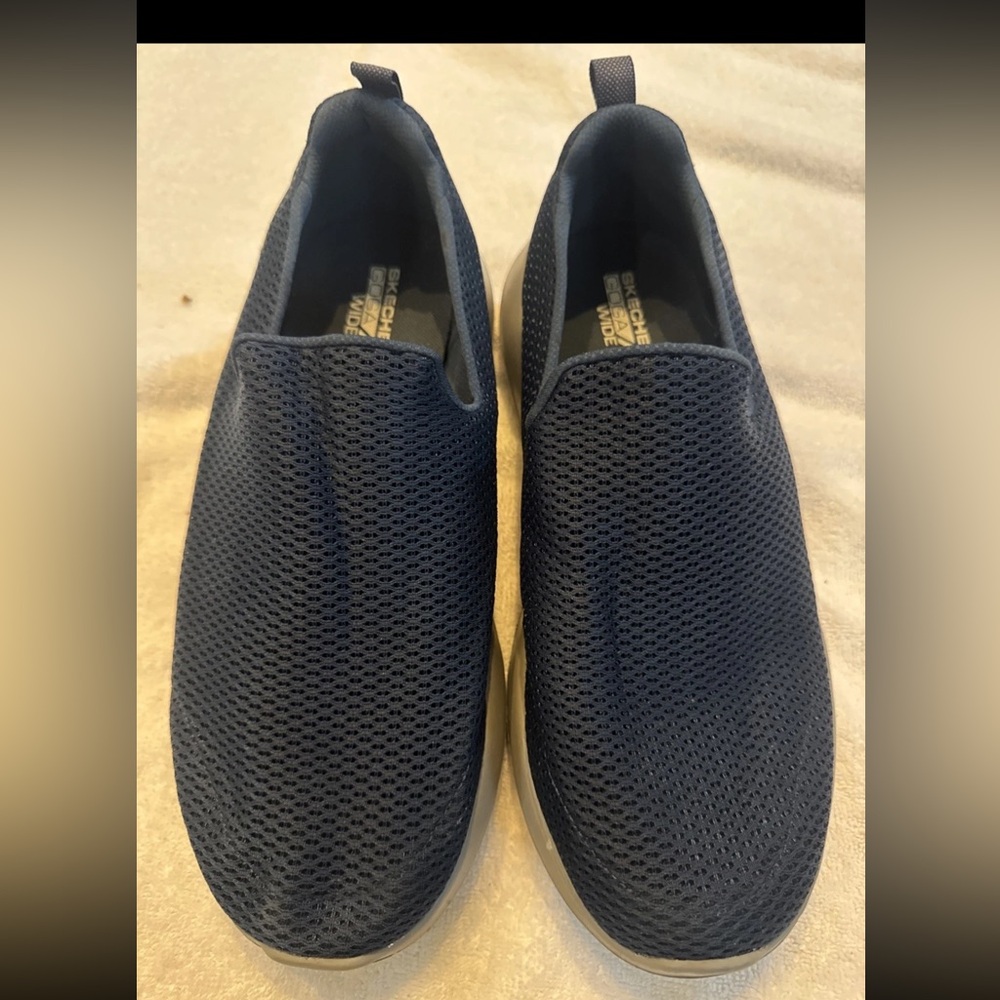 Skechers Go Walk Men Sneakers 10.5 Navy Goga Max Wide Fit Slip On Athletic